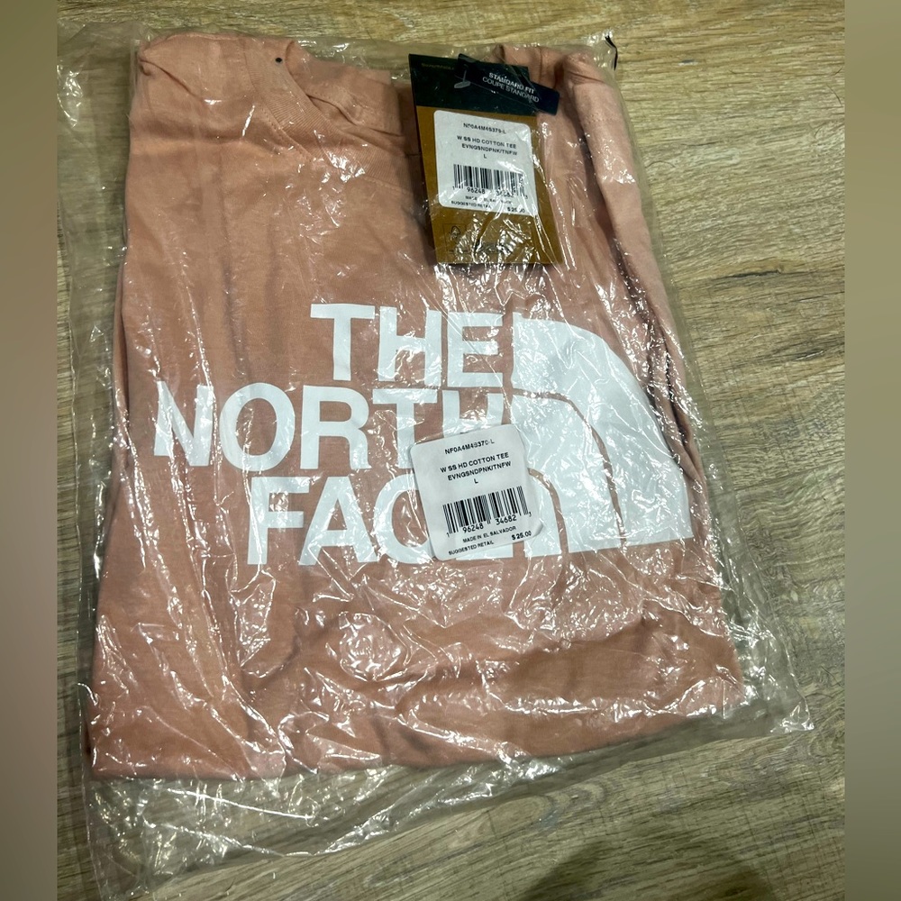 North face standard cotton t-shirt size L